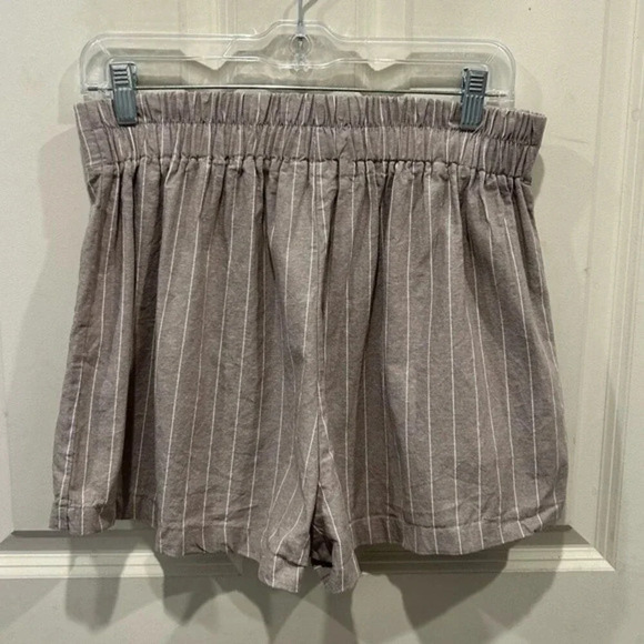 Blashe Brown Gray and White Striped Shorts size Large - Picture 7 of 7